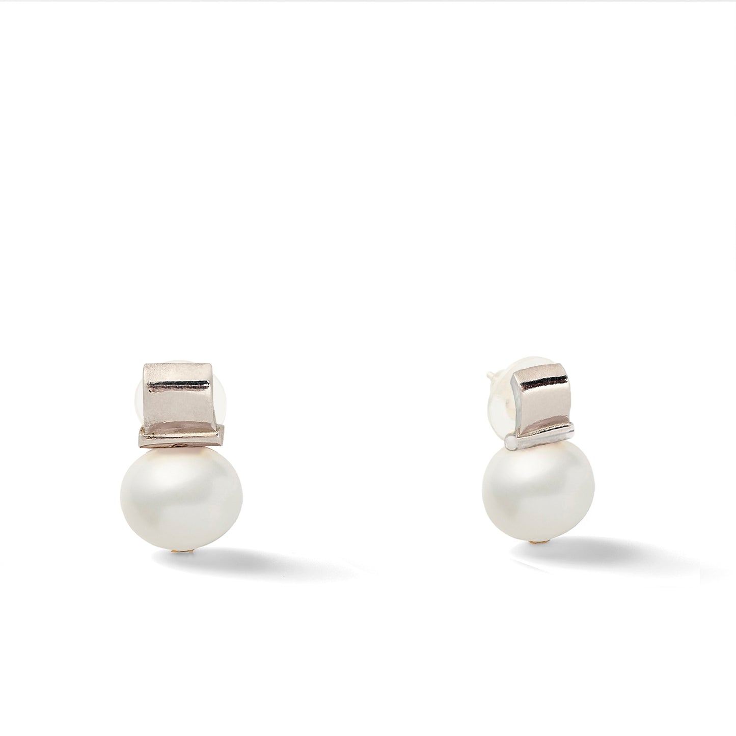 Smooth + Classic Sterling Pebble Pearl Posts