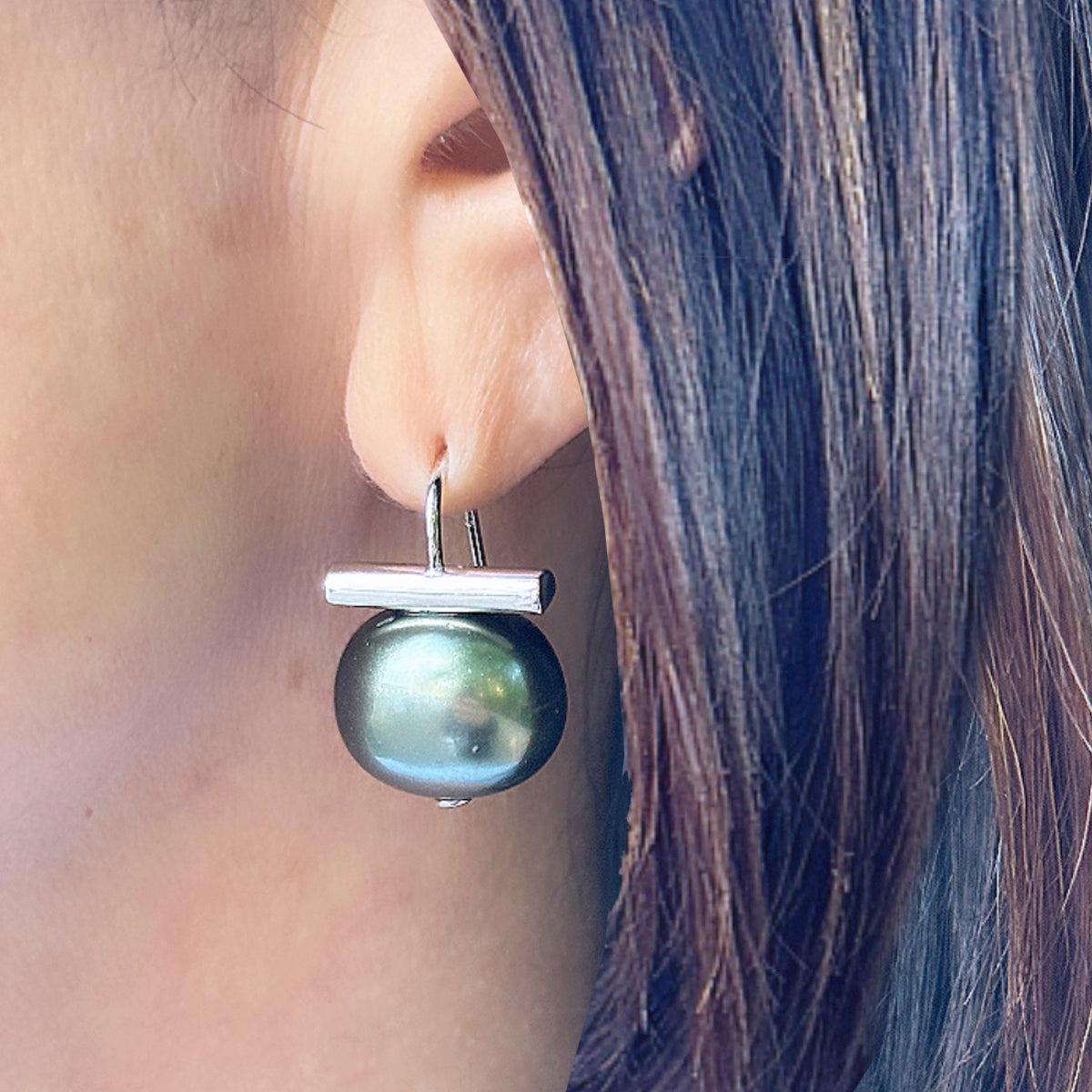 Caviar Classic Pebble Pearl Earrings~Sterling Silver