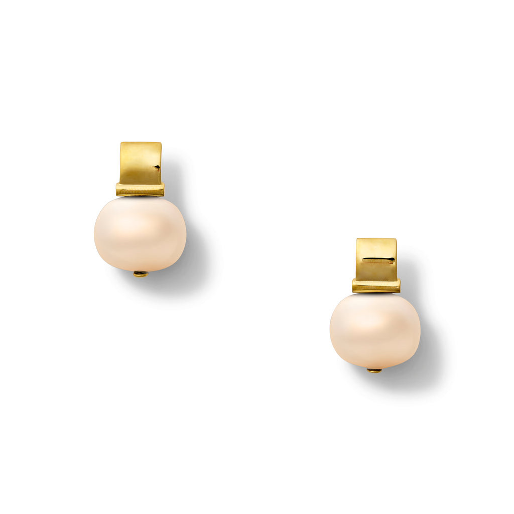 The Forever Fave Pebble Pearl Smooth Post Earring