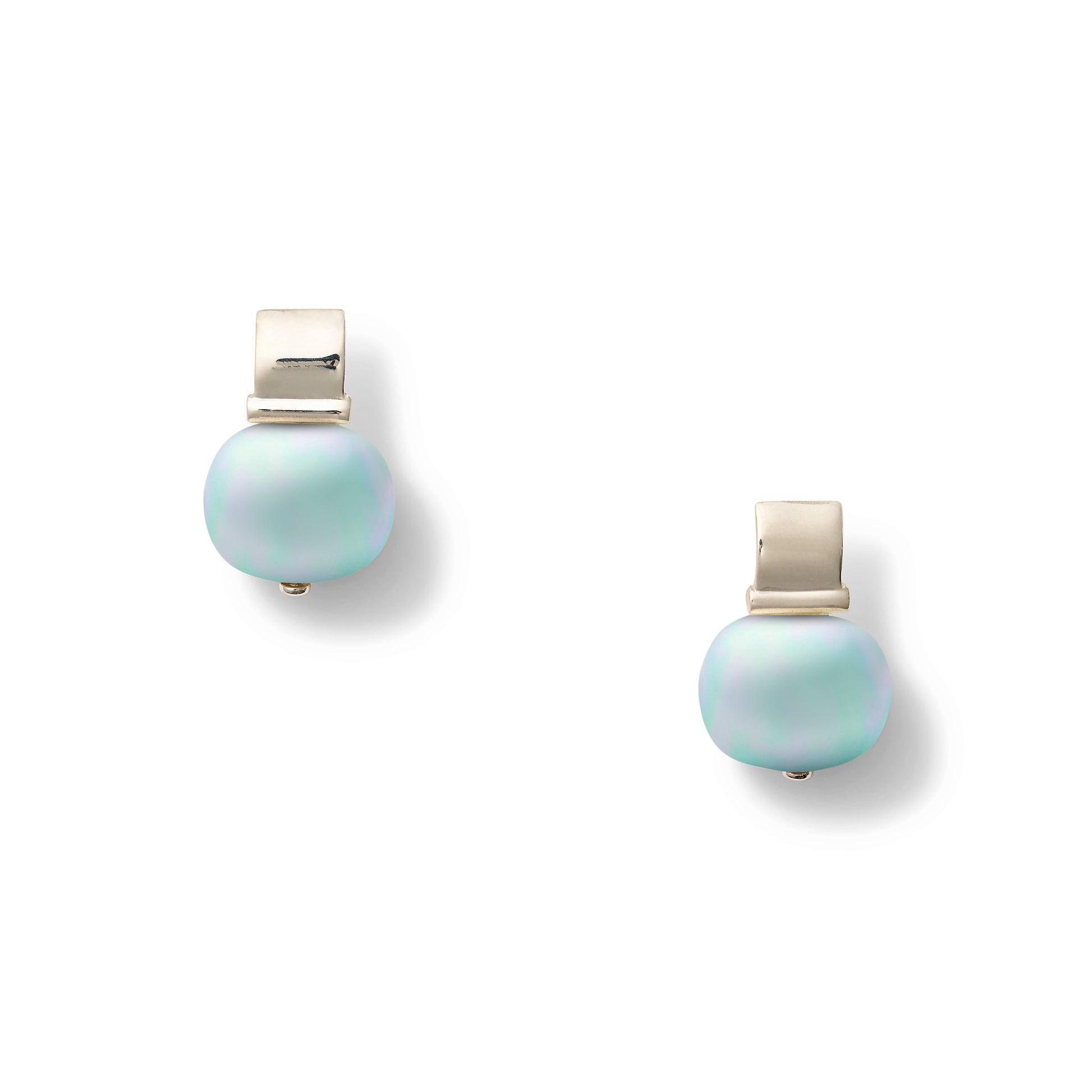 Smooth + Classic Sterling Pebble Pearl Posts Medium