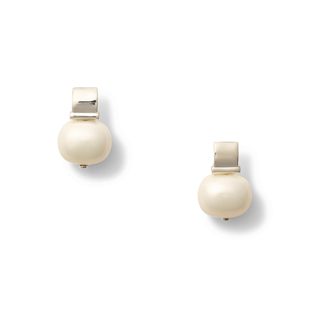 Smooth + Classic Sterling Pebble Pearl Posts Medium