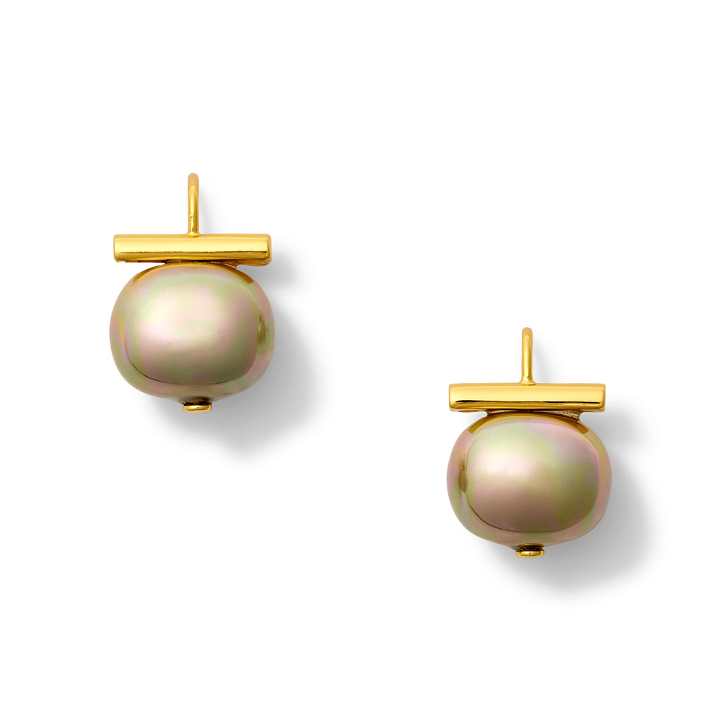Forever Fave Pebble Pearl Earring in Biscuit