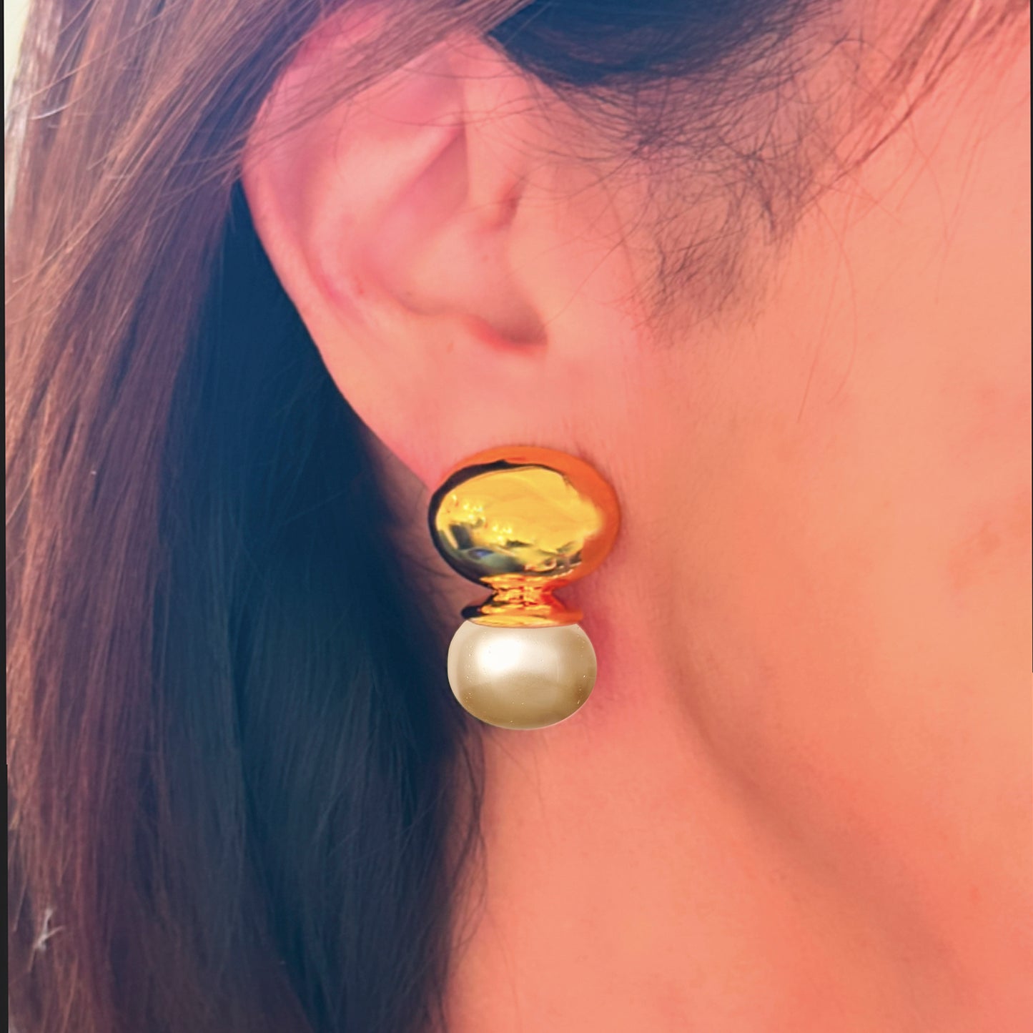 Pebble Orb Earring Pale Champagne