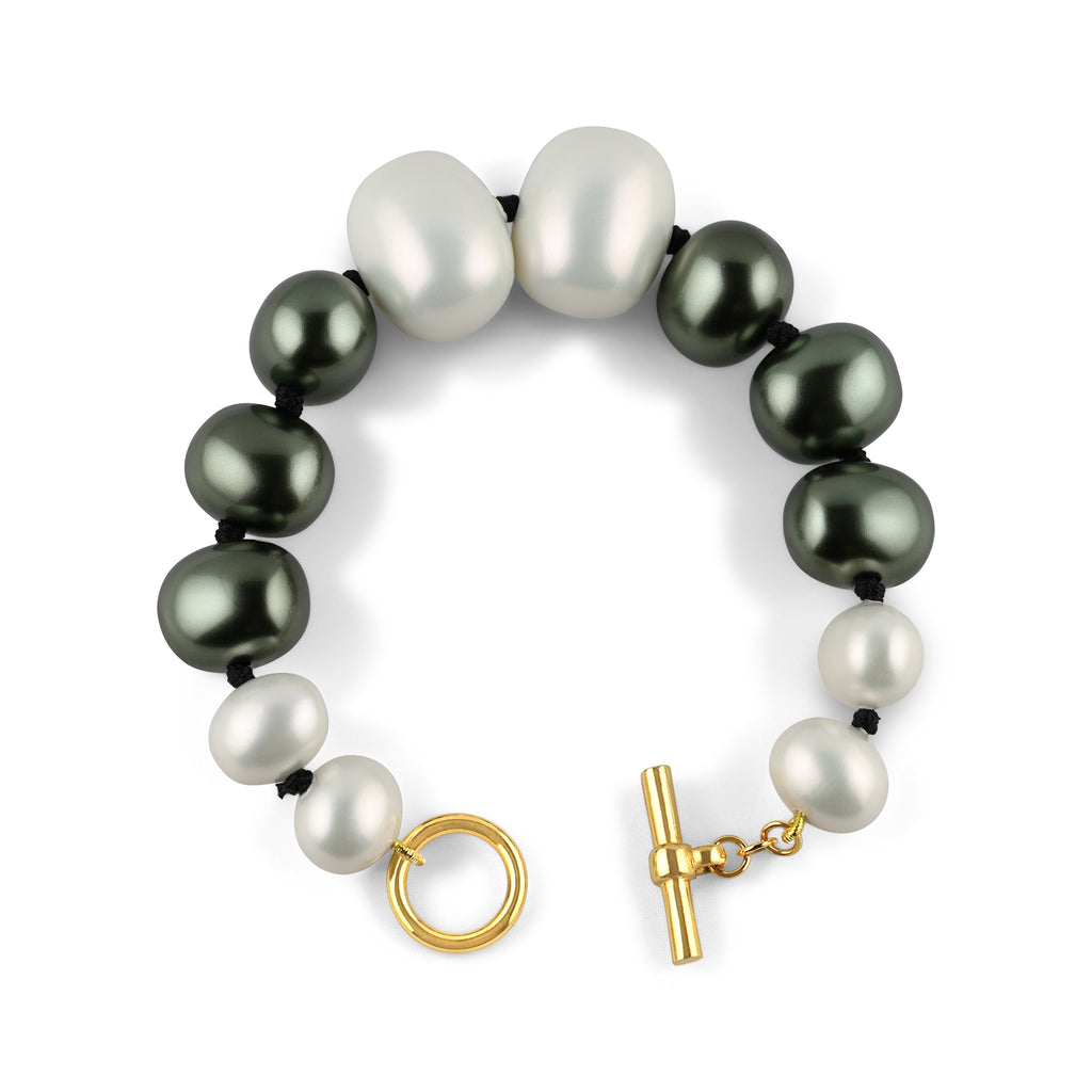 Caviar + Pearls bracelet