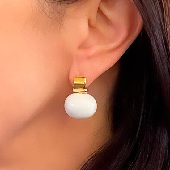 Elegant + Statement Making Pebble Pearl Post-Large