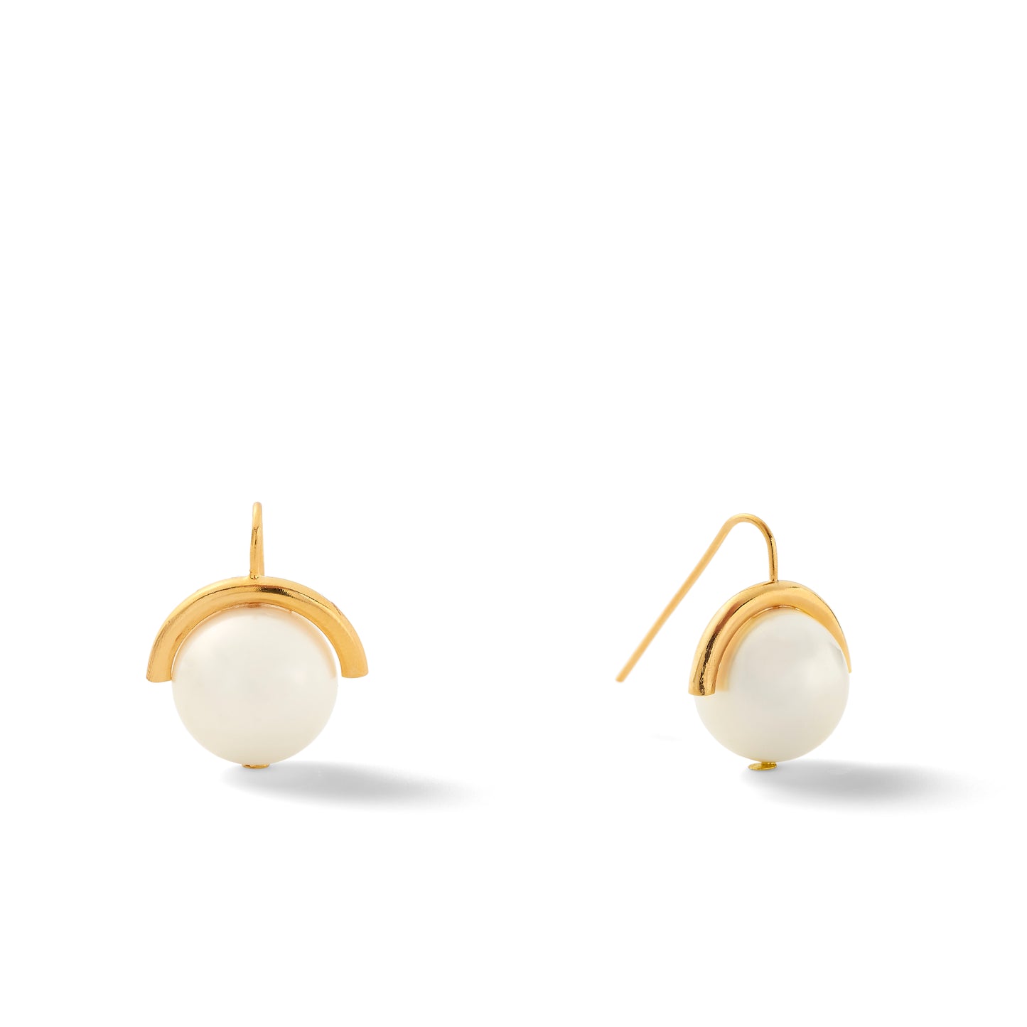 Load image into Gallery viewer, Large Pearl Moon Earring ~ Gold
